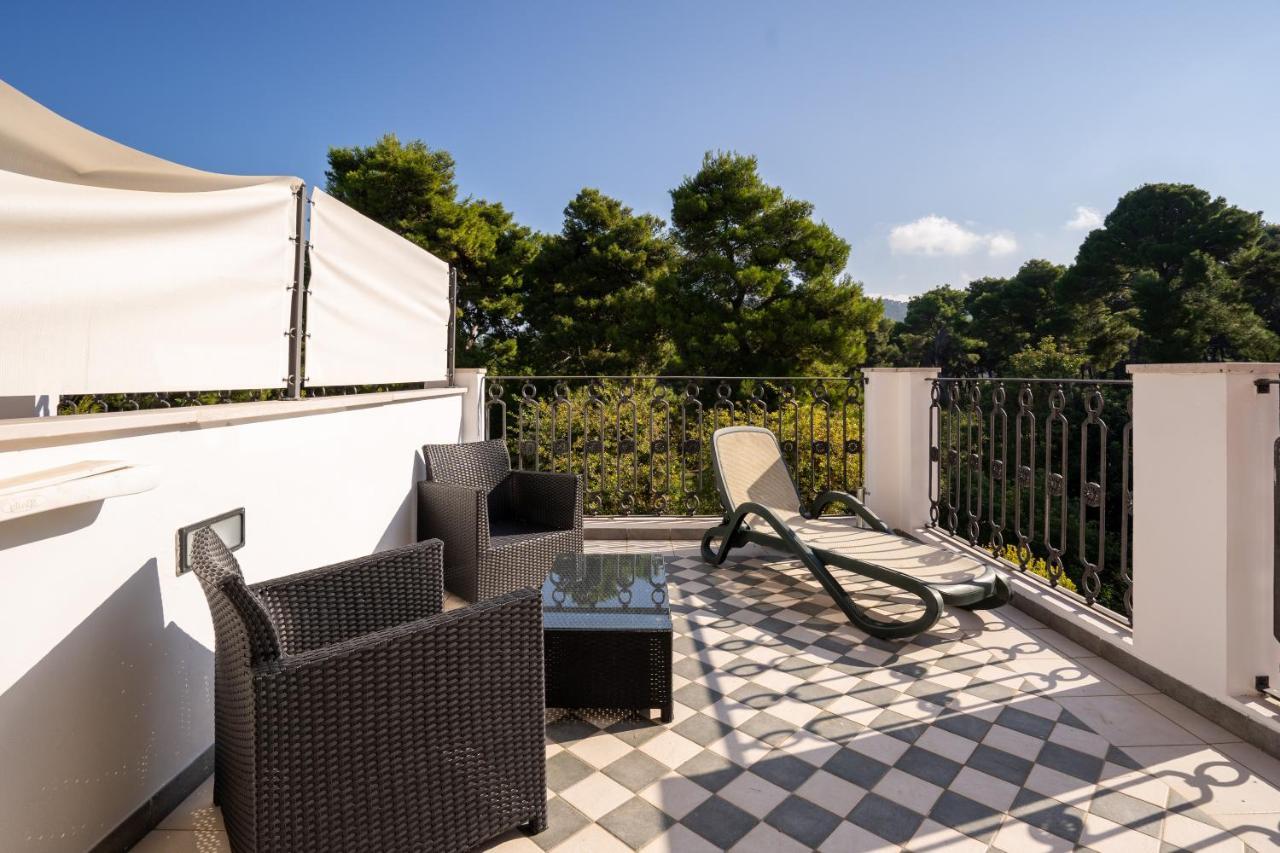 Park Hotel Villa Maria ซาน เมนาโย ภายนอก รูปภาพ